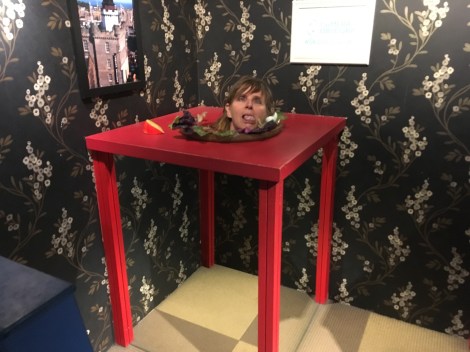 Hoe ik me voelde na een week HF Holidays (foto gemaakt bij Camera Obscura in Edinburgh)